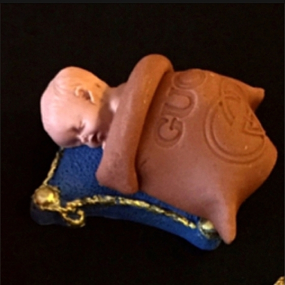 Baking Small Pillow Silicone Mold - Picture 5 of 13